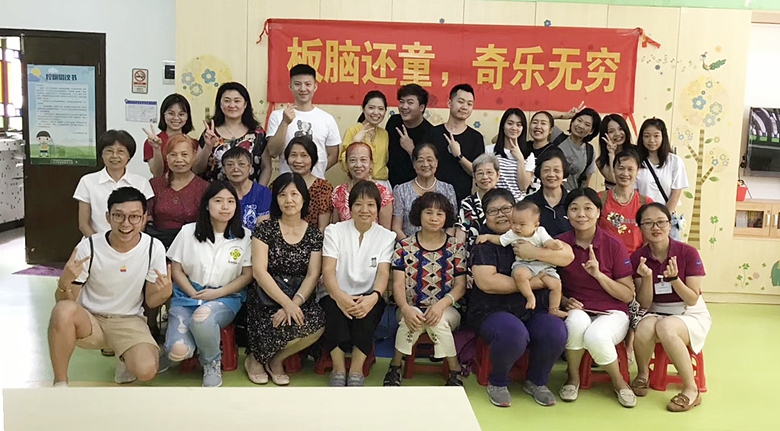 欢乐大合照.JPG